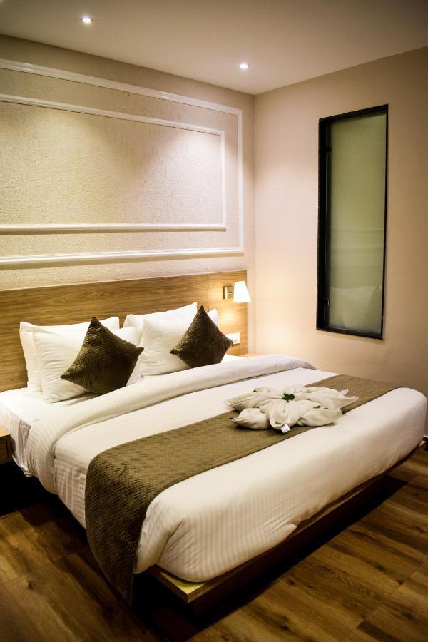 Pride Hotel And Resort Rishīkesh Buitenkant foto