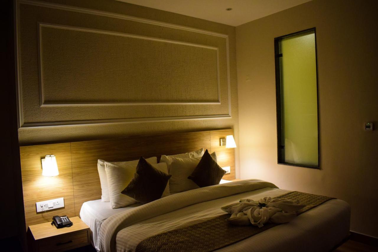 Pride Hotel And Resort Rishīkesh Buitenkant foto