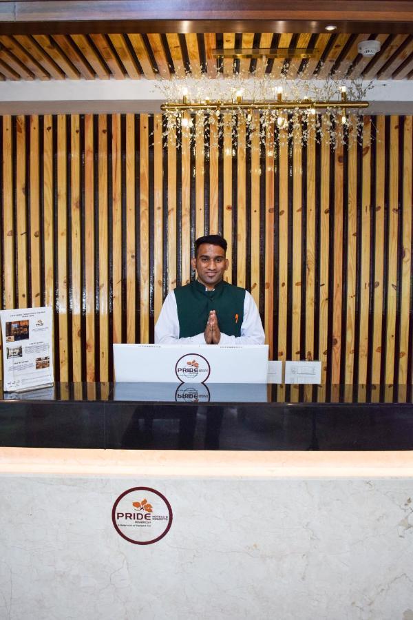 Pride Hotel And Resort Rishīkesh Buitenkant foto